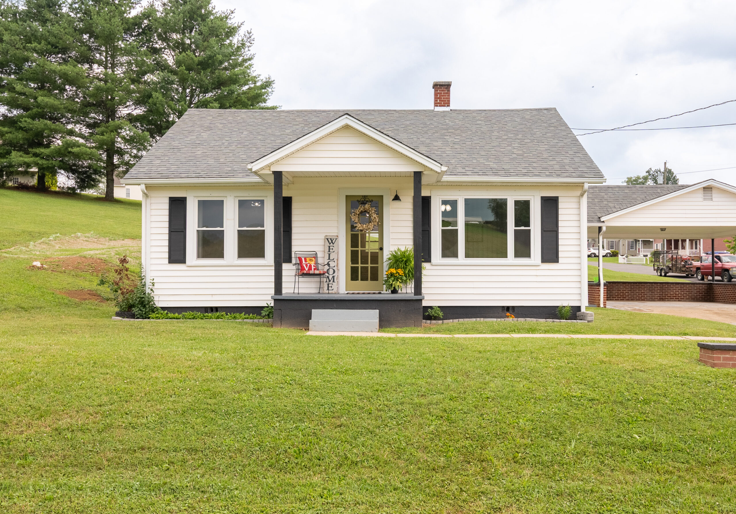 311 Kenbrook Drive Galax, VA