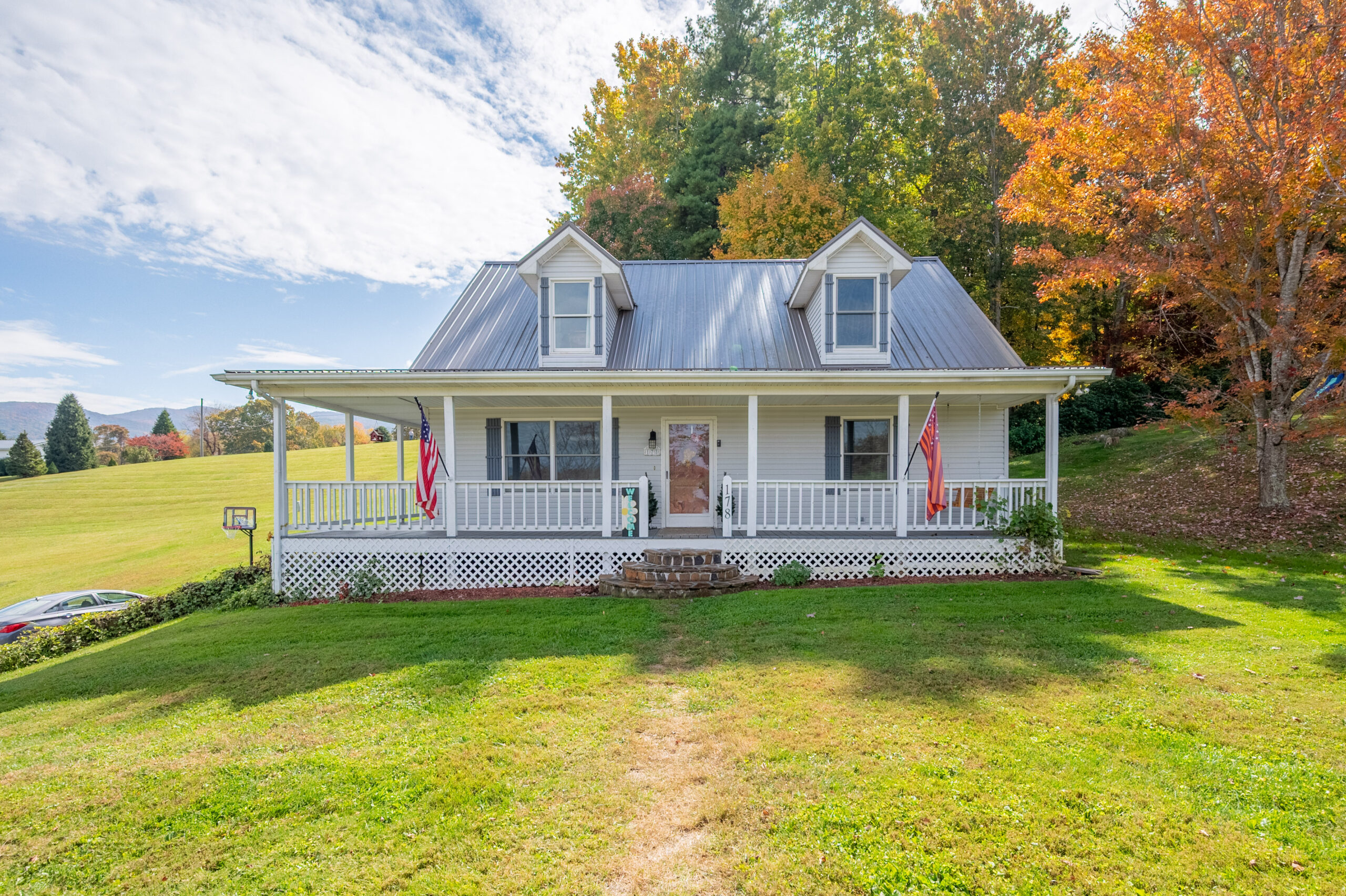 178 Woodside Drive Chilhowie, VA 24319