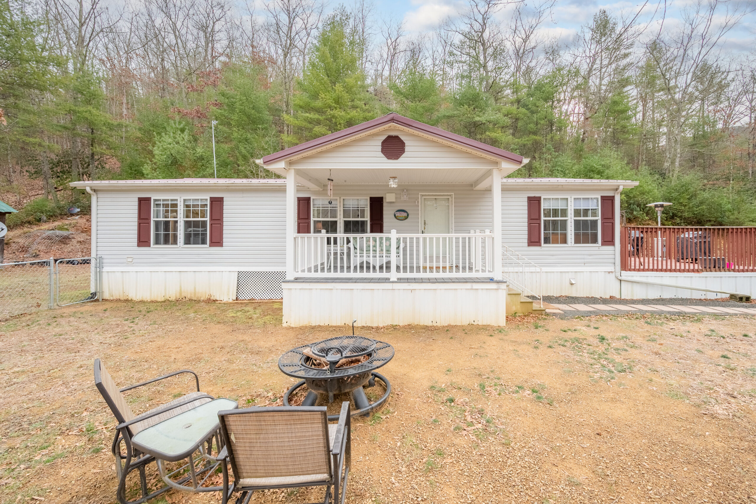 4358 Little Creek Hwy, Dublin, VA