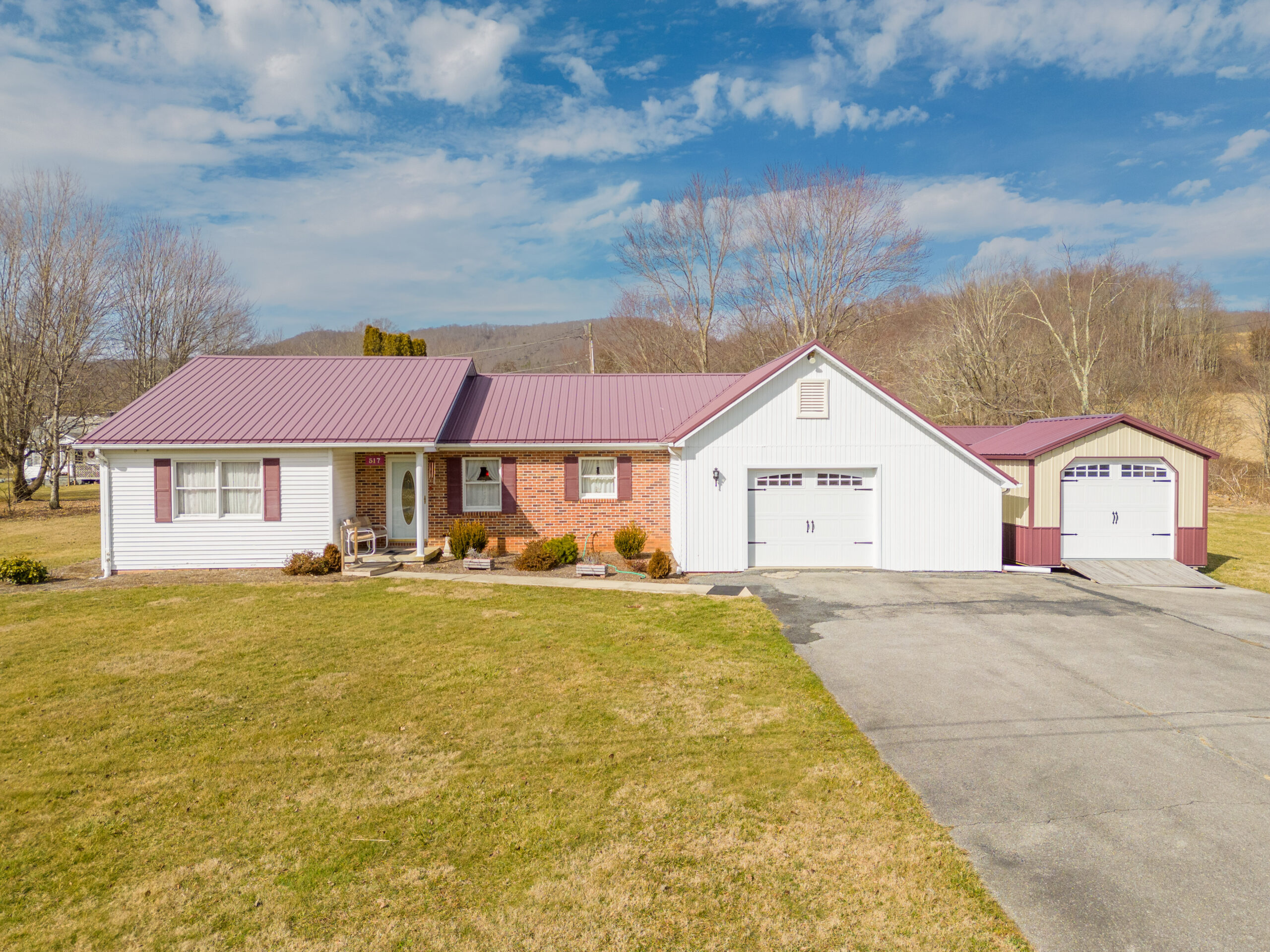 517 Cedar Springs Rd, Sugar Grove, VA 24375