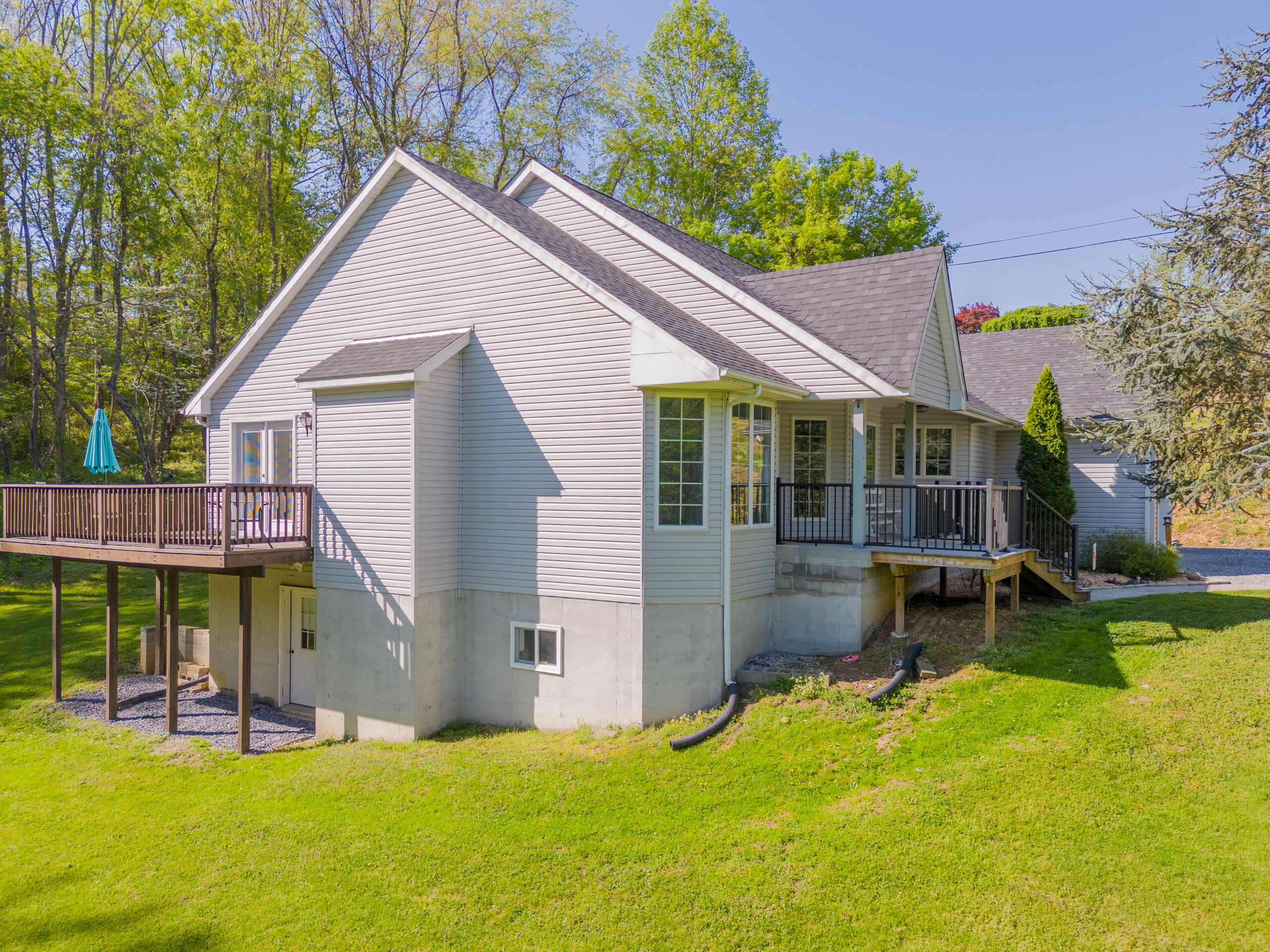 4070 Fort Vause Drive, Shawsville, VA 24087