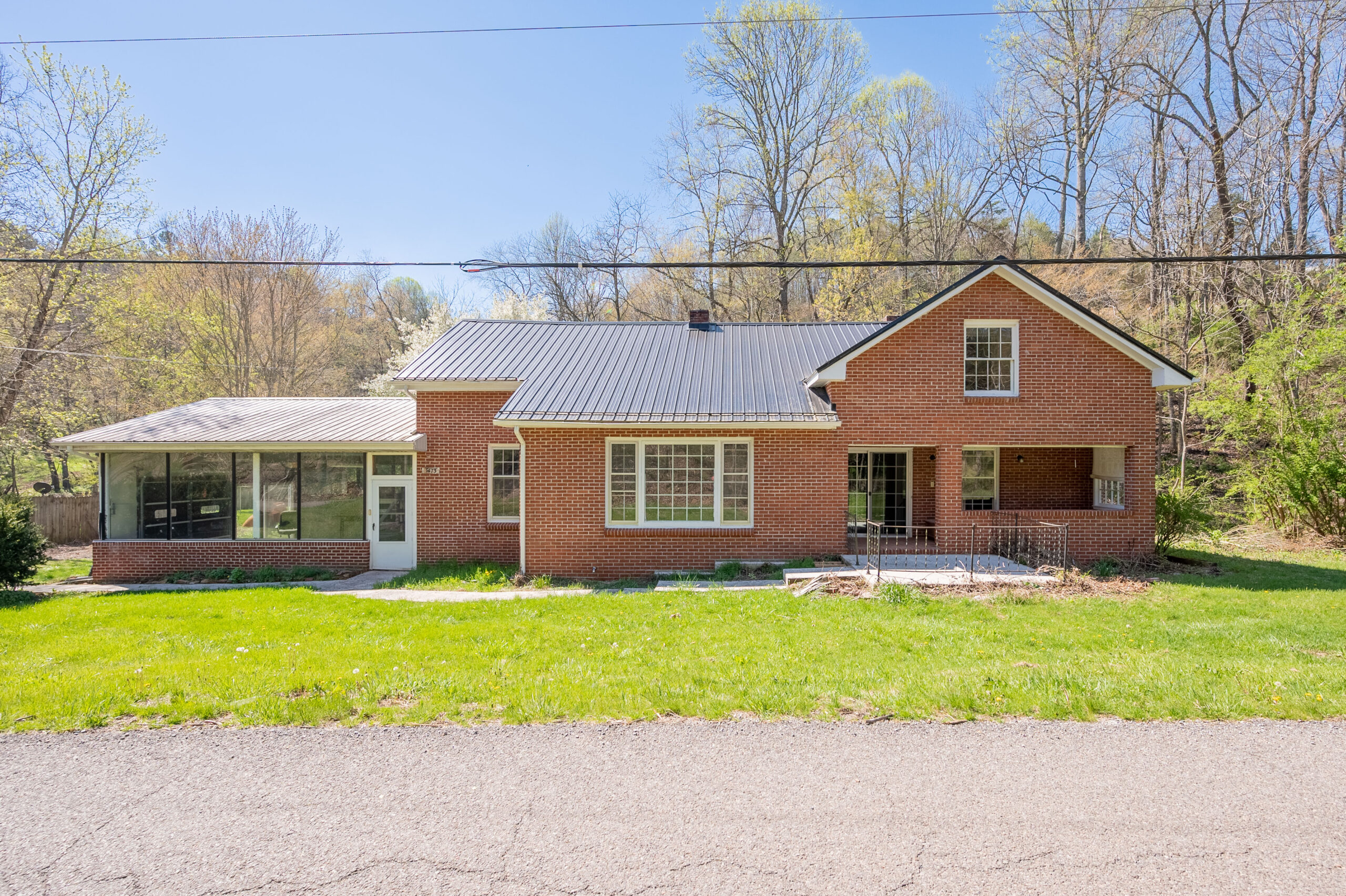 1473 Slate Spring Branch Rd., Wytheville, VA 24382